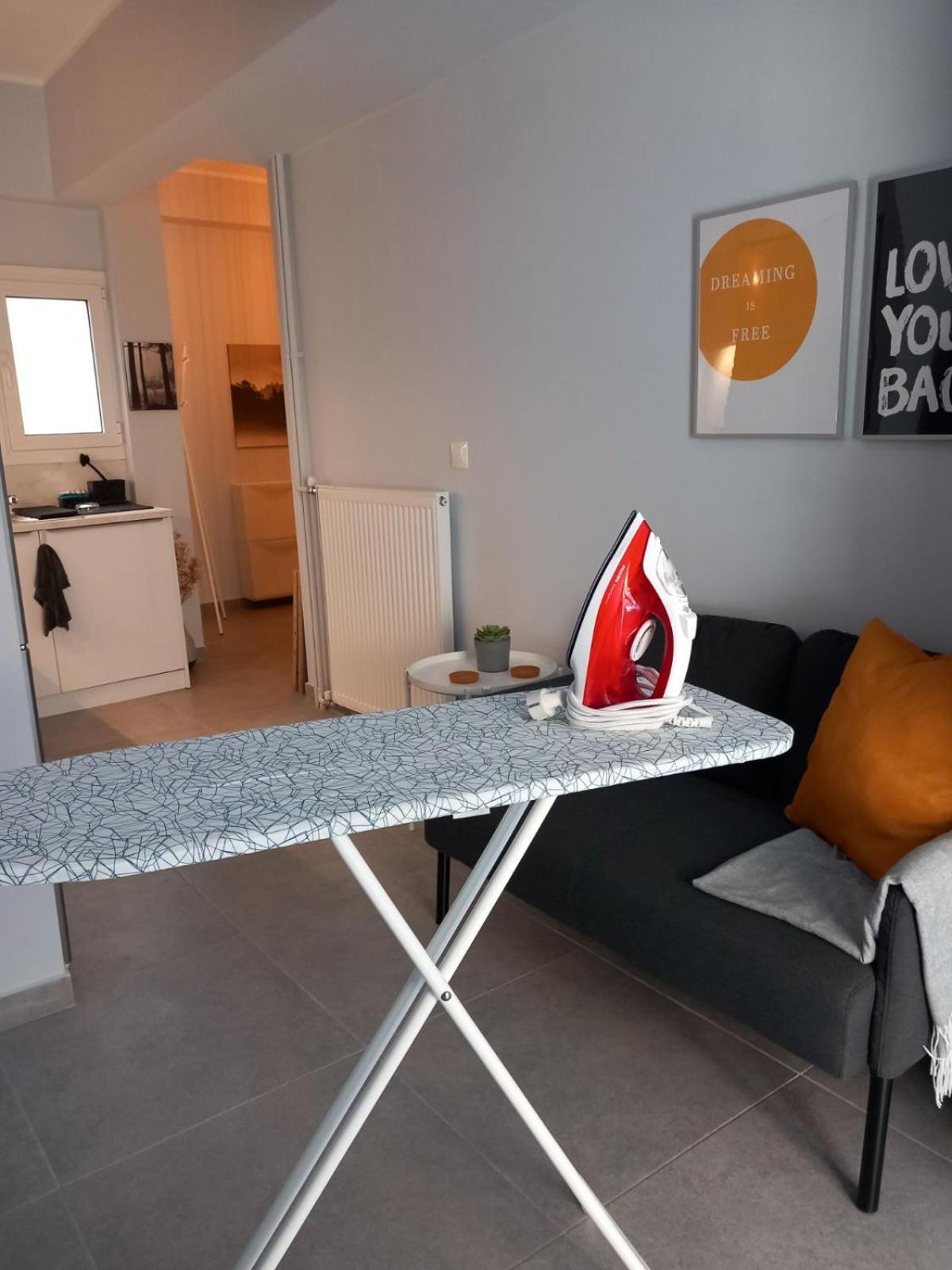 Studio Apartment